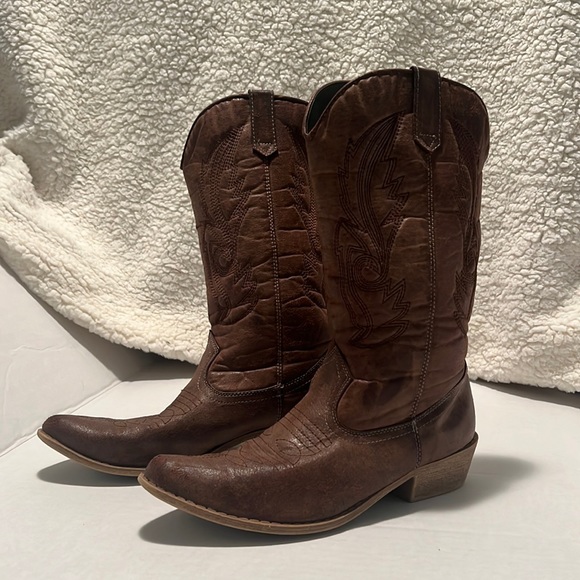 Coconuts by Matisse Shoes Coconuts By Matisse Womens Gaucho Boot